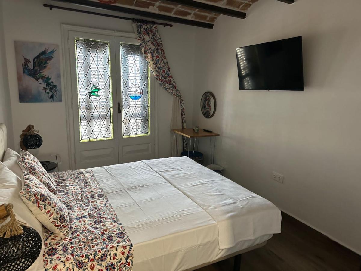 Vilador Beach Hotel Masnou Bagian luar foto