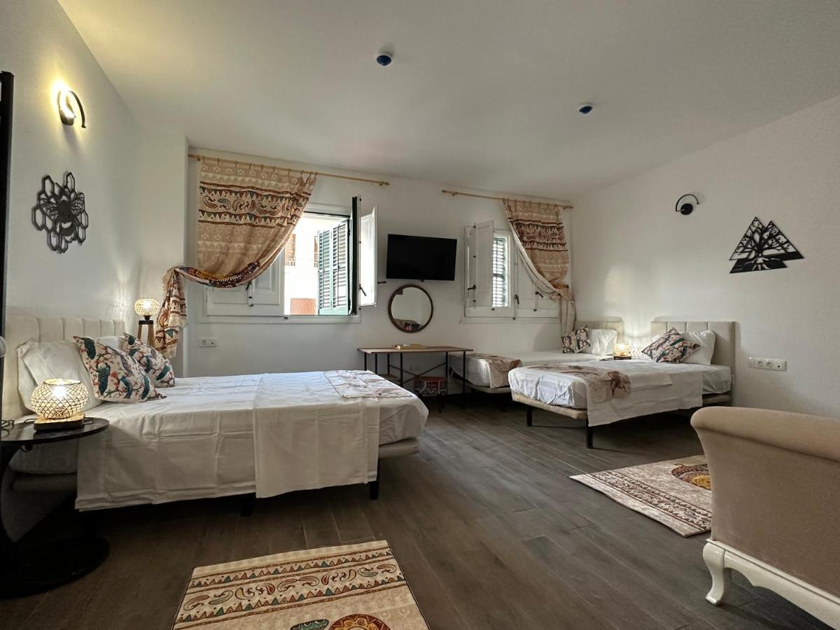 Vilador Beach Hotel Masnou Bagian luar foto