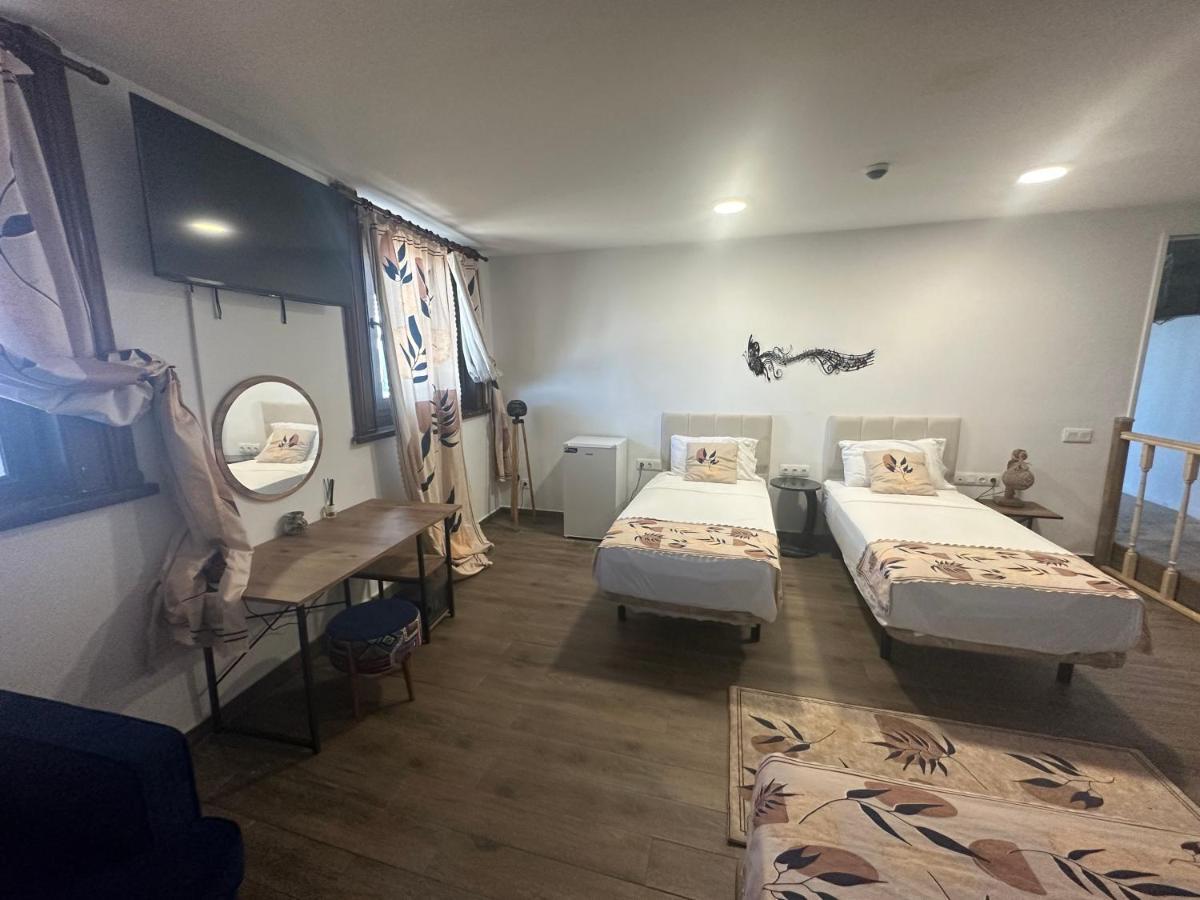 Vilador Beach Hotel Masnou Bagian luar foto
